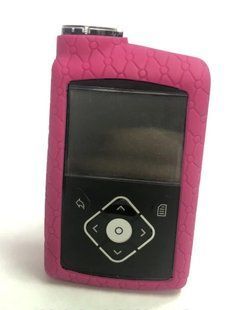 Силиконовый чехол (скин) для инсулиновой помпы розовый MiniMed 640G Medtronic 1357834411 фото